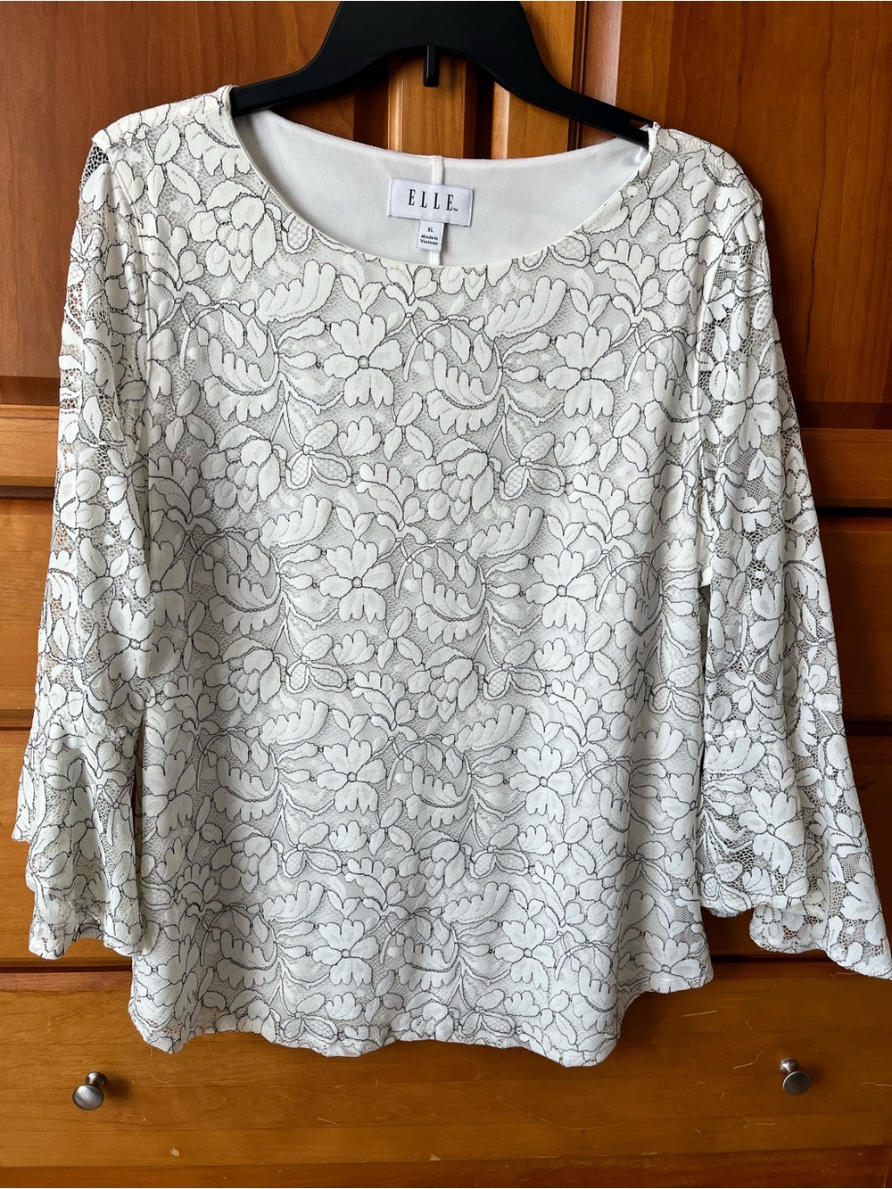 ELLE White Floral Lace Bell Sleeve Top